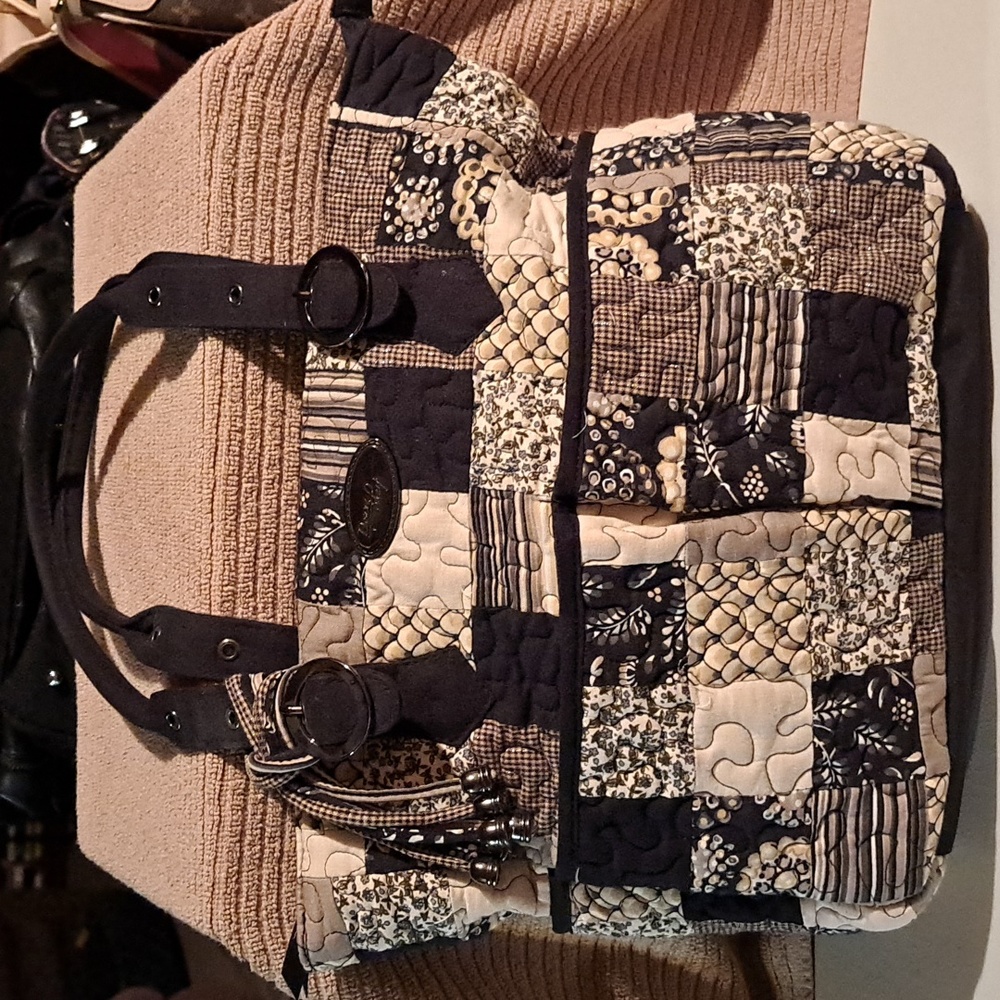 Donna Sharp Quilted Hobo Bag